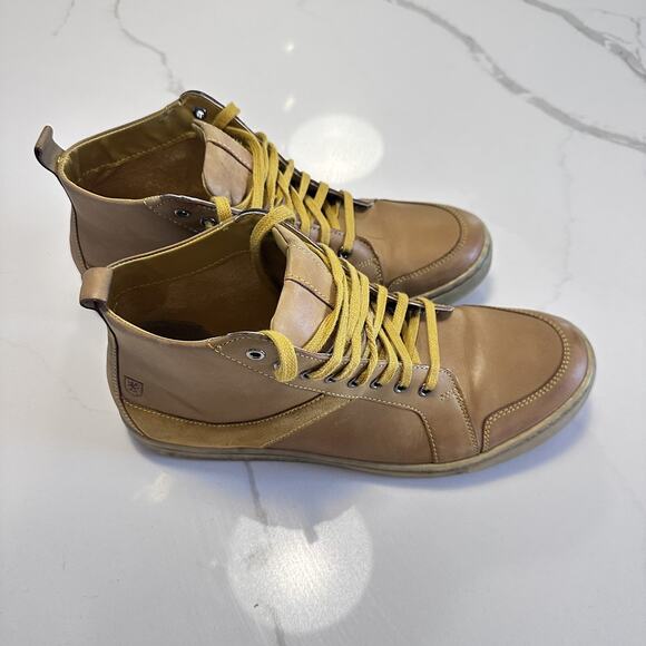 Stacy Adams Men\'s Winchell Moc Toe Chukka Boot size 9.5 -Antique Gold main image 8